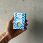 viva-la-body-australia-natural-soap_wake-up-bar-hand