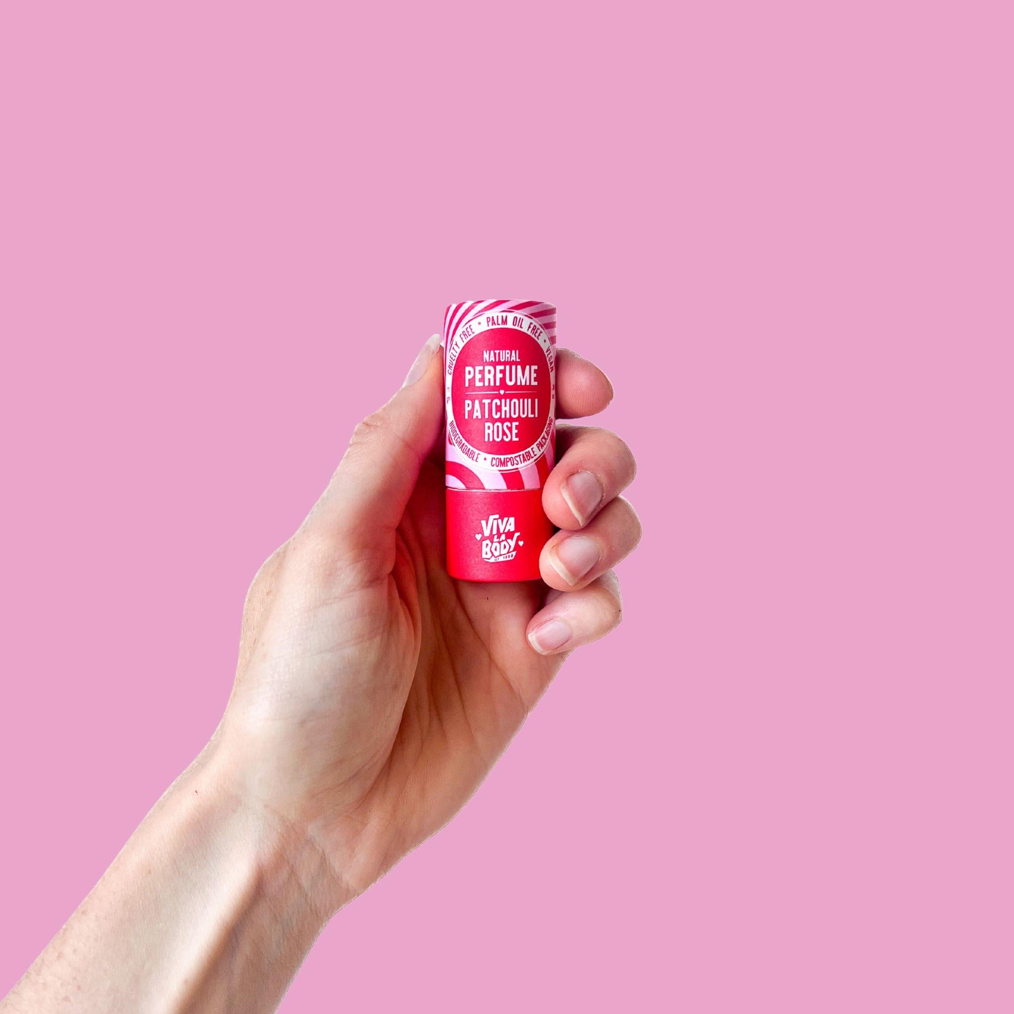 viva-la-body-australia-solid-perfume-patchouli-rose_hand-pink